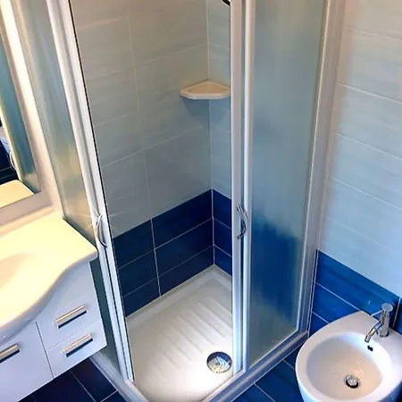 Apartment Need For A Perfect *