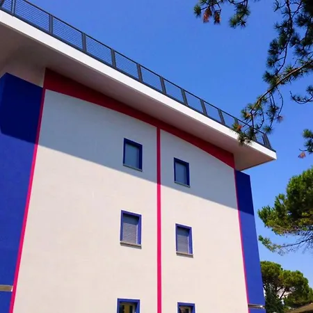 Need For A Perfect Apartamento